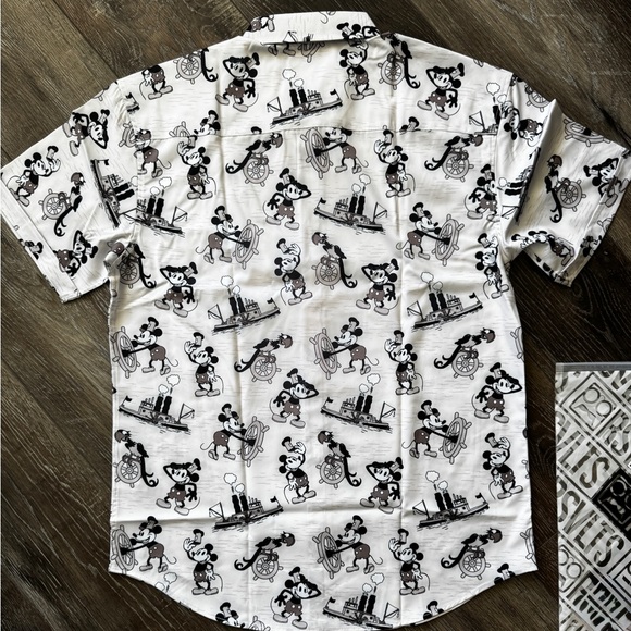 RSVLTS Steamboat Mickey Button-Up Shirt | Men’s Size Large | NWT - Picture 8 of 11